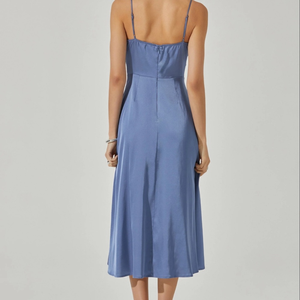 Astr the label - Bustier Satin Midi Dress in Slate Blue - Picture 4 of 6